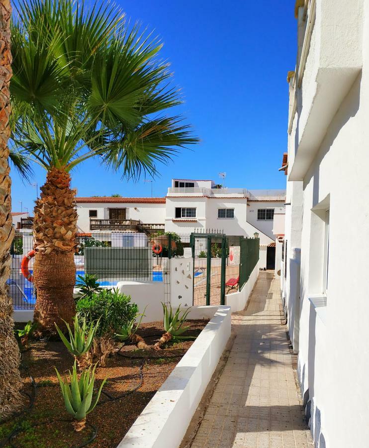 New Renovated Duplex Near The Ocean Located In Tenerife Sur Costa Del Silencio Esterno foto